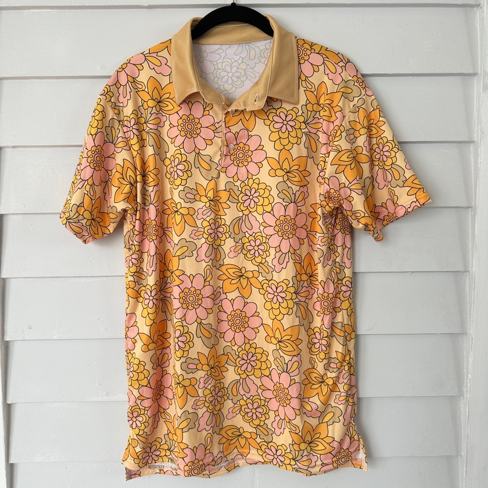Groovy men’s shirt medium